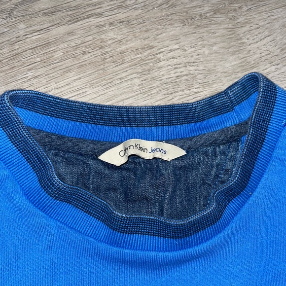 Calvin Klein Jeans Sweater - Picture 3 of 5